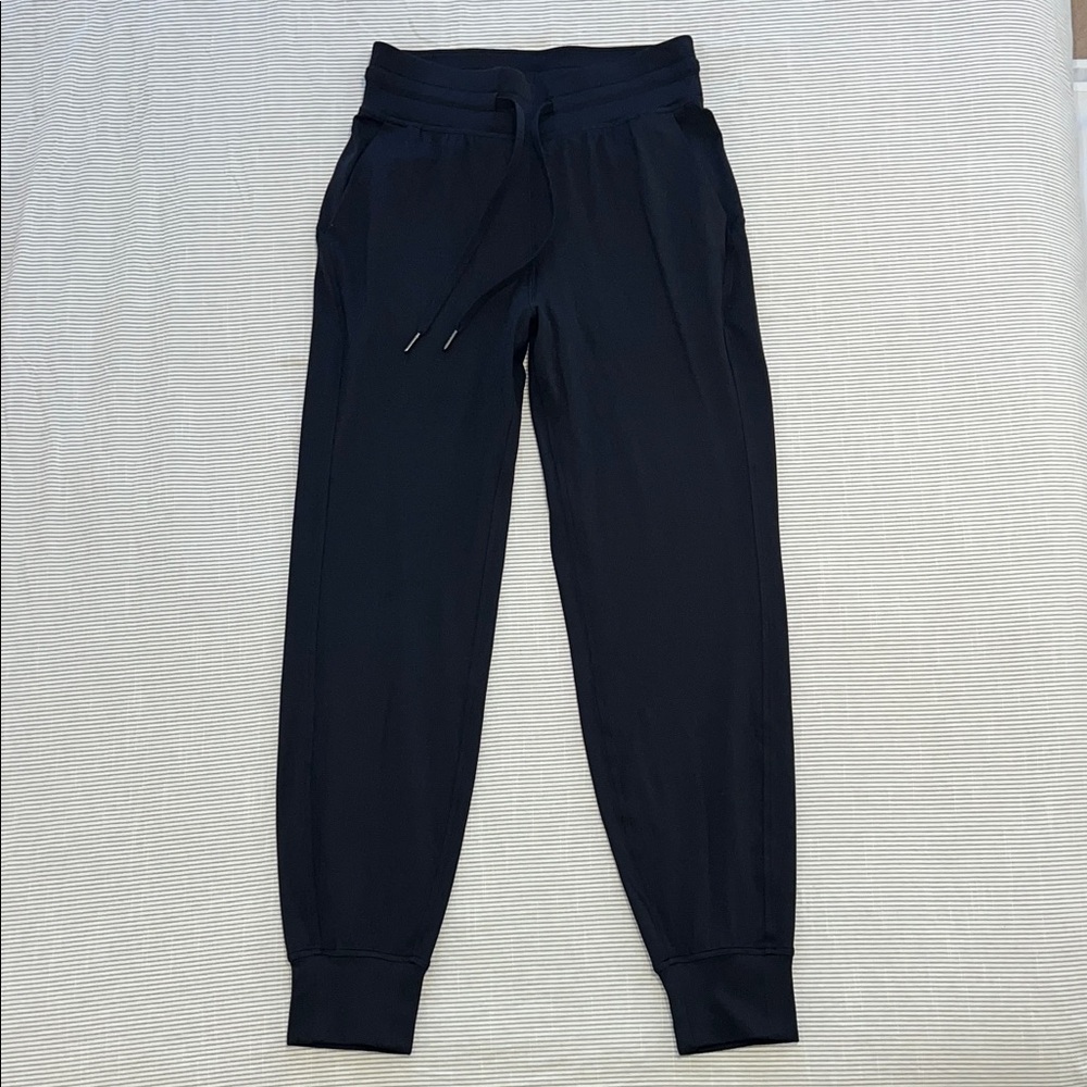 Lululemon Ready to Rulu joggers